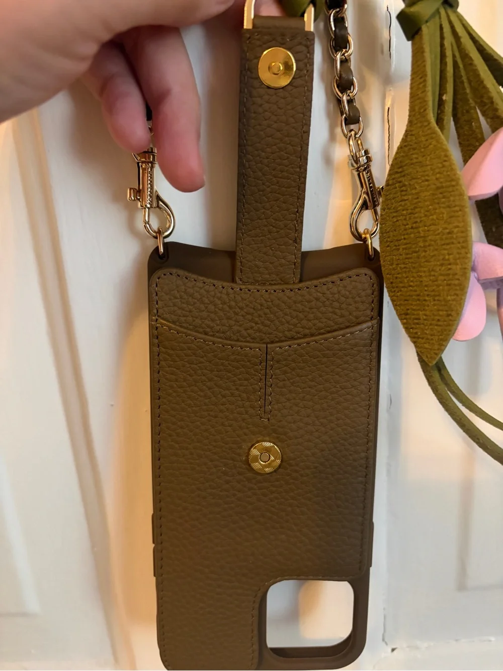 Vaultskin London Crossbody Wallet Case for iPhone 12
